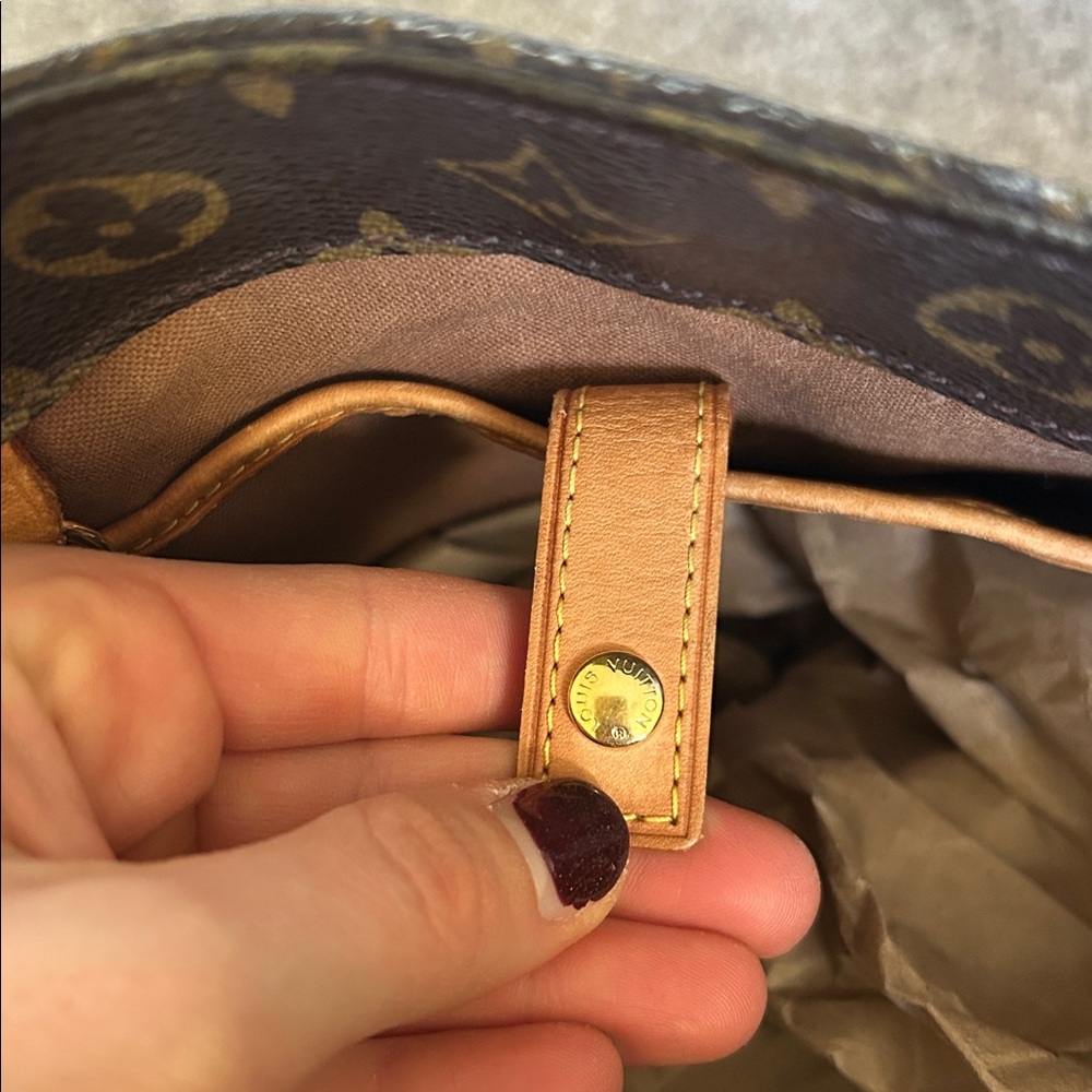 Authentic Louis Vuitton Vavin GM tote Brown Monogram Shoulder Bag - Picture 16 of 16